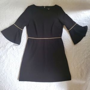 Tommy Hilfiger bell sleve